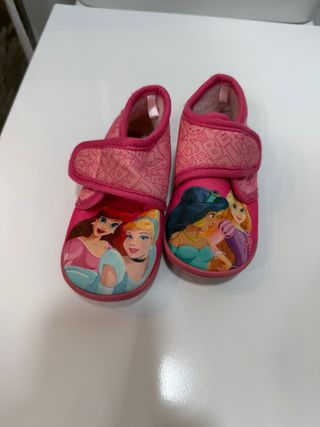 Zapatillas princesas Disney T.23