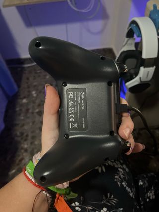 Mando Xbox Negro con cable