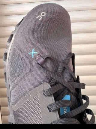 On Running Cloud Talla 42 A Estrenar