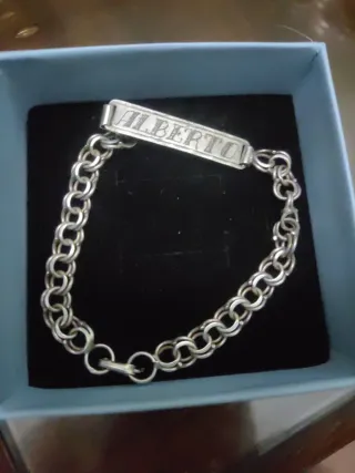 Pulsera de plata con nombre ALBERTO