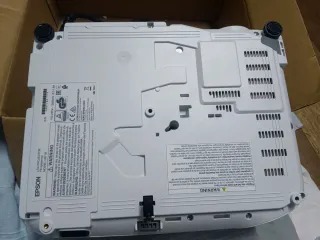 Proyector Epson EB-E01