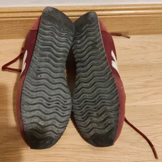 Zapatillas New Balance Rojas Talla 38