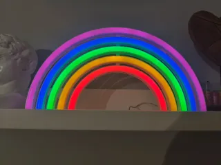 Luz de neón arcoíris