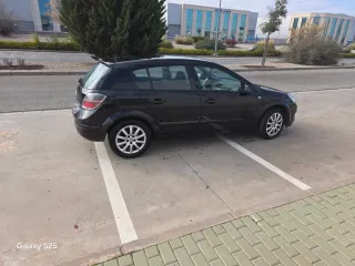 Opel Astra 2007
