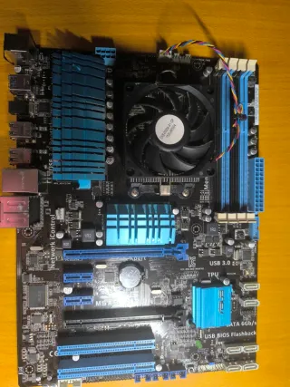 Placa Base ASUS de ordenador viejo