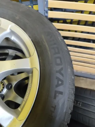 Llantas Alfa Romeo 16 con neumáticos