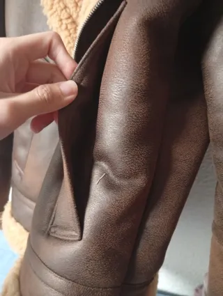 Chaqueta/cazadora de cuero borreguillo Zara