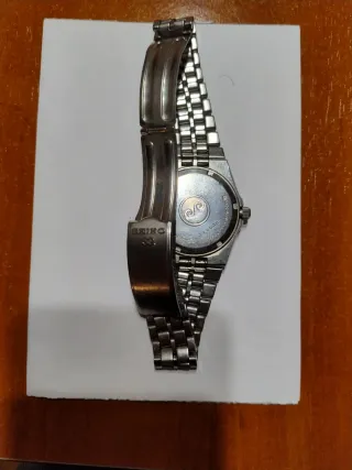 Reloj Seiko Quartz Plata