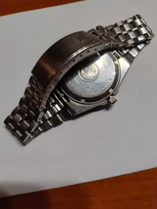 Reloj Seiko Quartz Plata