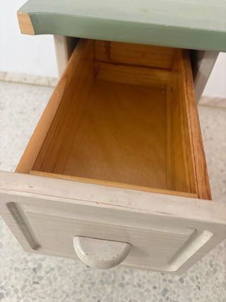 Cajonera de madera 100% pino verde y beige