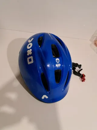 Casco bicicleta o patinaje infantil azul