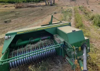 Empacadora John Deere 359