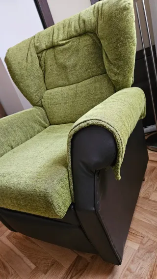 Sillón reclinable tela y piel