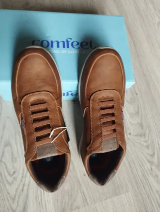 Zapatos Comfeet Marrones Nuevos