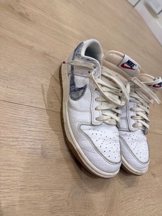 Nike Dunks Blancas y Azules