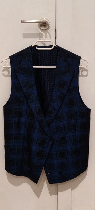 Traje de novio azul Marca: RAMON SANSURJO