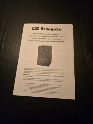 Estufa de gas llama azul moderna