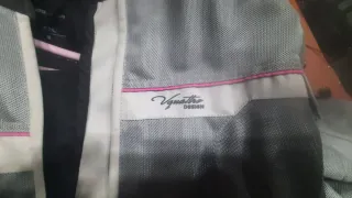 Chaqueta de moto mujer con protecciones