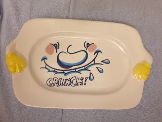 Vassoio Tazze Pazze con Mani Gialle