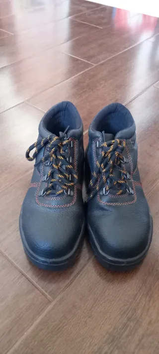 Zapatos de seguridad negros