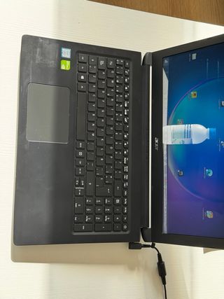 Portátil Acer Aspire 3
