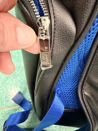 Zaino R372 nero e blu