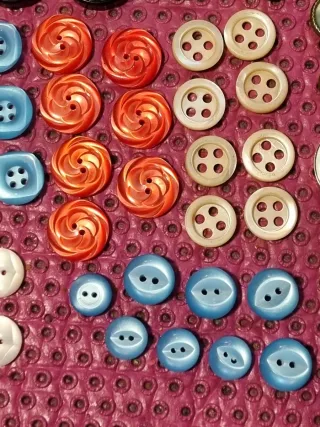 Lote botones antiguos años 60