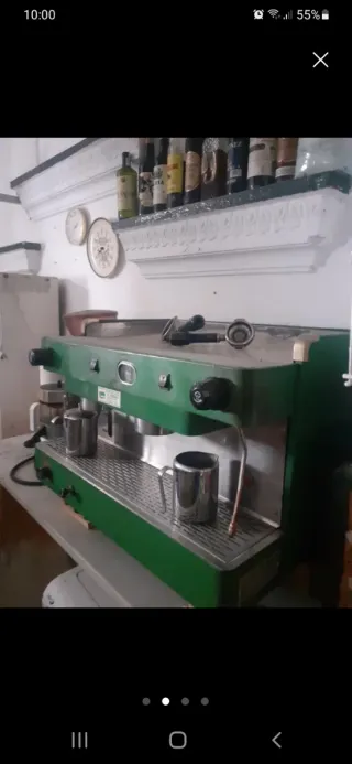 Macchina da caffè professionale verde