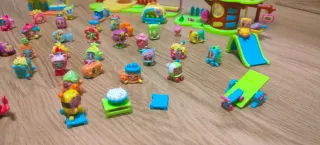 Lote Juguetes MojiPops y Figuras Varias