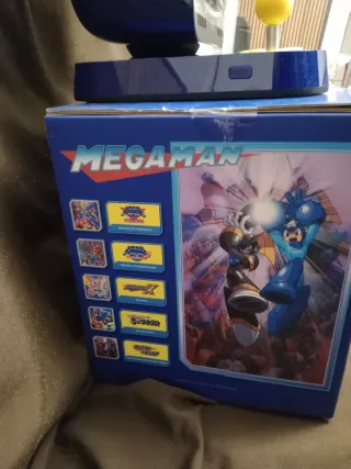 Consola Arcade Capcom Azul y Amarillo