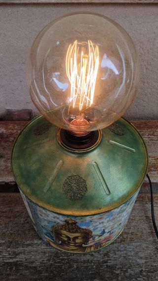 Lámpara vintage, estilo Buda