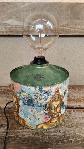 Lámpara vintage, estilo Buda