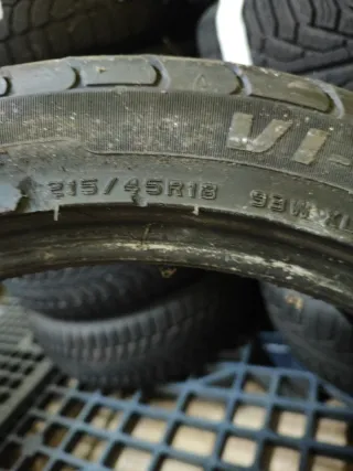 2 Ruedas 215/45R18 93W