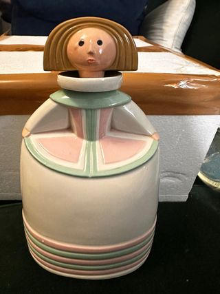 Figura decorativa de niña