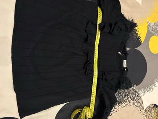 Blusa Socialite Negra con Volantes