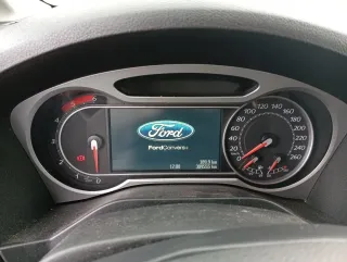 Ford Galaxy 2010