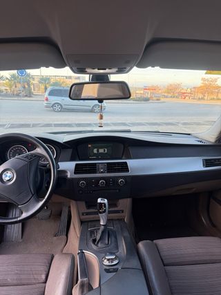 BMW e60 530d con 200.000km IMPECABLE acepto cambio