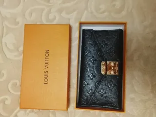 Cartera Louis Vuitton Marrón