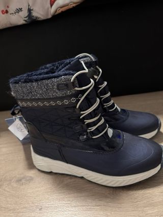 Botas de agua niña t.36 nuevas