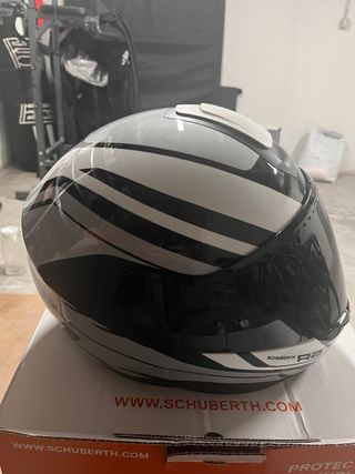 Casco Schubert R2 con Intercomunicador talla XL