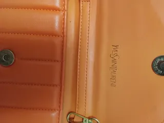 Cartera Yves Saint Laurent Naranja y Dorada