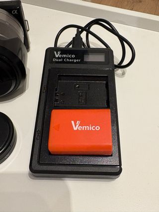 Sony NEX-5 + Objetivo 18-55mm OSS