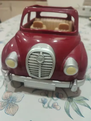 Auto Sylvanian Families con seggiolini