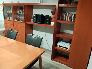 Mueble comedor, mesa y 4 sillas madera