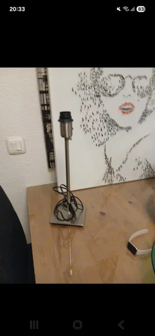 Pie de lámpara metal y plástico