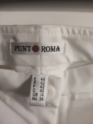 Pantalones rectos elegantes blancos