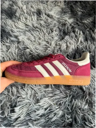 Adidas Spezial Shadow Red