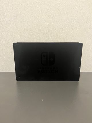 Nintendo Switch + 11 giochi + Mando Pro