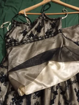 Conjunto ceremonia champán y negro T.40-42