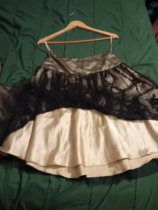 Conjunto ceremonia champán y negro T.40-42